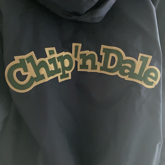 Vintage Disney Chip ‘N Dale Navy Blue Windbreaker - Picture 4 of 6